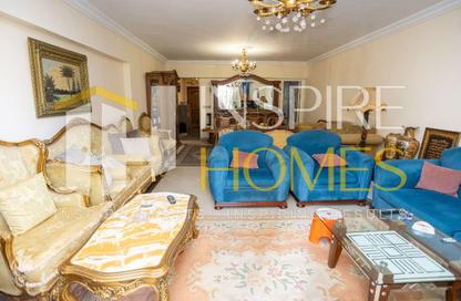 Apartment - 3 - 3 for sale in Khalil Mutran St. - Saba Basha - Hay Sharq - Alexandria