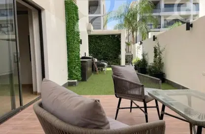 Apartment - 2 Bedrooms - 2 Bathrooms for sale in Lake View Residence - 5th Settlement Compounds - The 5th Settlement - New Cairo City - Cairo