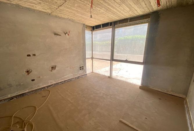 98002408 - Property Main Image