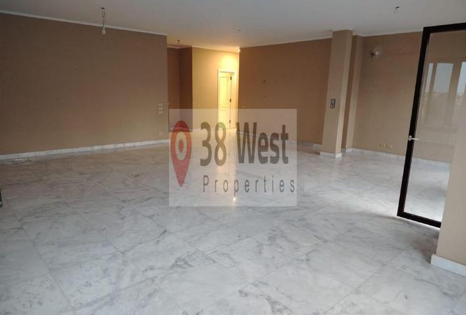 73769572 - Property Main Image
