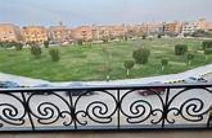 Apartment - 3 Bedrooms - 2 Bathrooms for sale in Orouba Axis - Area A - Ganoob El Acadimia - New Cairo City - Cairo