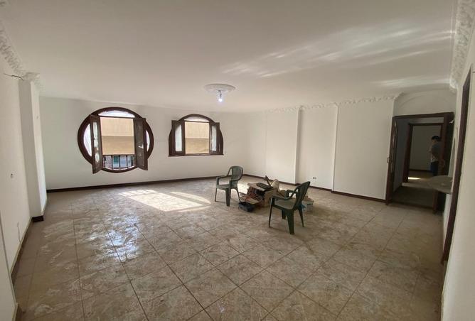 71923124 - Property Main Image