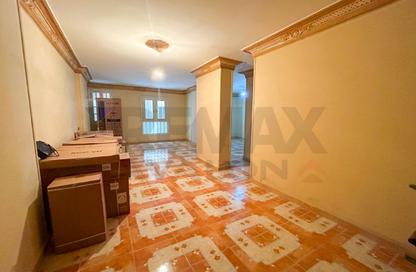 Apartment - 3 - 2 for sale in Al Nasr St. - Smouha - Hay Sharq - Alexandria