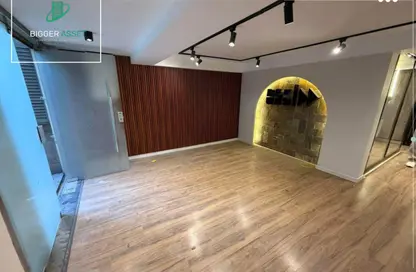 مساحات مكتبية - 3 غرف نوم - 2 حمامات للايجار في سرايات المعادي - حي المعادي - القاهرة