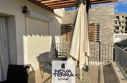 Townhouse - 3 Bedrooms - 4 Bathrooms for sale in Westown - Sheikh Zayed Compounds - Sheikh Zayed City - Giza