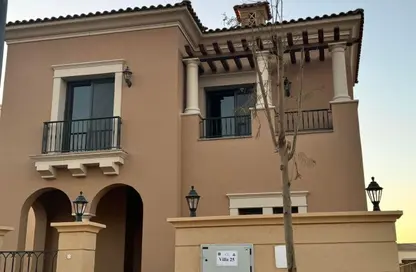 فيلا - 4 غرف نوم - 2 حمامات للبيع في سيتي جيت - كمبوندات التجمع الخامس - التجمع الخامس - مدينة القاهرة الجديدة - القاهرة