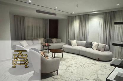 Villa - 5 Bedrooms - 5 Bathrooms for sale in Madinaty - Cairo