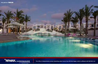 Chalet - 3 Bedrooms - 2 Bathrooms for sale in Mountain View - Ras Al Hekma - North Coast