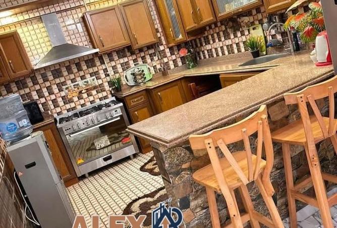 87832102 - Property Image 2