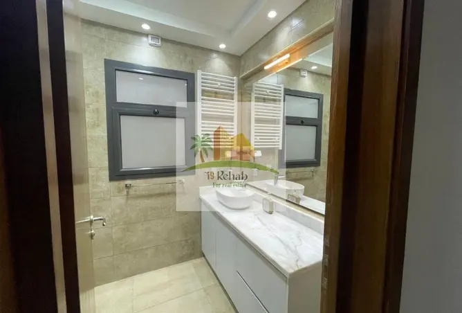 97725541 - Property Image 3