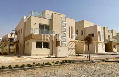Townhouse - 4 Bedrooms - 4 Bathrooms for sale in Al Maqsad - New Capital Compounds - New Capital City - Cairo