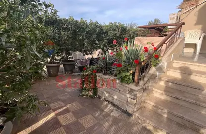 شقة - 3 غرف نوم - 2 حمامات للبيع في وادي الربيع - الحي الثالث غرب - مدينة الشروق - القاهرة