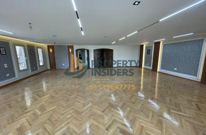 شقة - 5 - 4 للايجار في شارع سوريا - المهندسين - الجيزة شقة - 5 - 4 للايجار في شارع سوريا - المهندسين - الجيزة