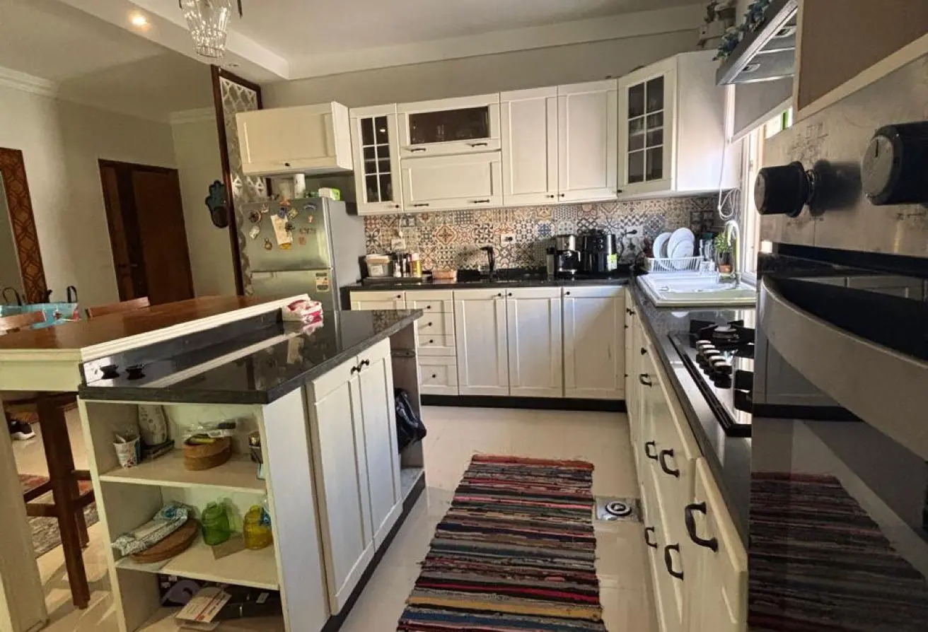 97718737 - Property Main Image
