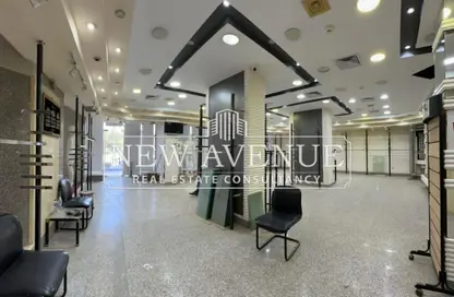 Retail - Studio - 2 Bathrooms for rent in Al Hegaz St. - Roxy - Heliopolis - Masr El Gedida - Cairo