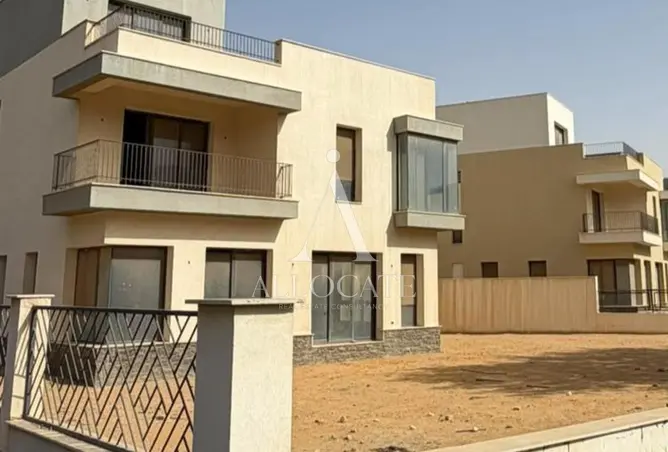 97425219 - Property Image 3