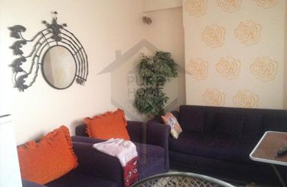 Apartment - 2 Bedrooms - 1 Bathroom for rent in Al Nasr St. - Smouha - Hay Sharq - Alexandria