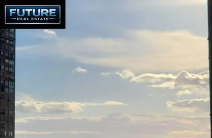 Apartment - 4 Bedrooms - 2 Bathrooms for sale in Cornish El Nile St. - Maadi - Hay El Maadi - Cairo