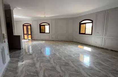 Apartment - 3 Bedrooms - 3 Bathrooms for rent in Al Sheikh Abdel Galil Eissa St. - El Banafseg 8 - El Banafseg - New Cairo City - Cairo
