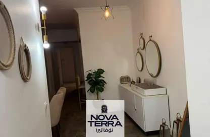 Apartment - 2 Bedrooms - 2 Bathrooms for rent in Al Mostathmir El Saghir - 10th District - Sheikh Zayed City - Giza