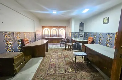 Office Space - 5 Bedrooms - 2 Bathrooms for sale in Al Ekbal St. - Laurent - Hay Sharq - Alexandria