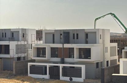 Twin House - 3 Bedrooms - 4 Bathrooms for sale in El Patio Vera - Sheikh Zayed Compounds - Sheikh Zayed City - Giza