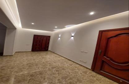 شقة - 3 غرف نوم - 3 حمامات للايجار في عمارات البنفسج - البنفسج - مدينة القاهرة الجديدة - القاهرة