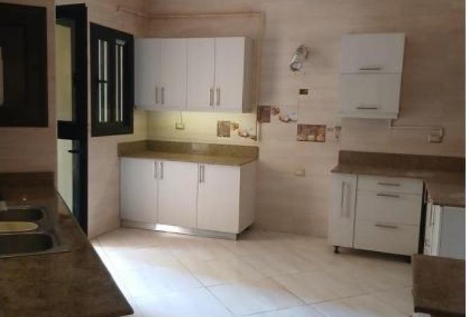 63889610 - Property Image 3