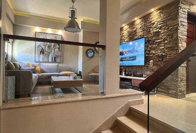 2OiZVyp008W - Property Image 2