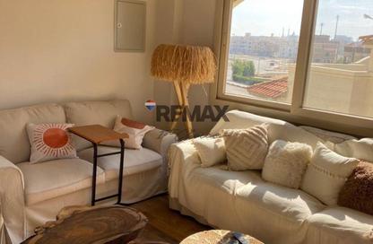 منزل مزدوج - 3 غرف نوم - 4 حمامات للبيع في الباتيو 5 ايست - الباتيو - كمبوندات الشروق - مدينة الشروق - القاهرة