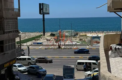 شقة - 3 غرف نوم - 2 حمامات للايجار في شارع بطليموس الفلكي - سابا باشا - حي شرق - الاسكندرية