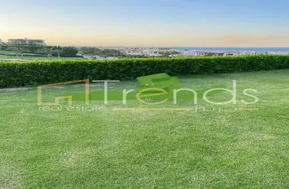 Chalet - 3 Bedrooms - 2 Bathrooms for sale in La Vista 6 - La Vista - Al Ain Al Sokhna - Suez