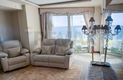Apartment - 3 Bedrooms - 3 Bathrooms for sale in Sporting - Hay Sharq - Alexandria