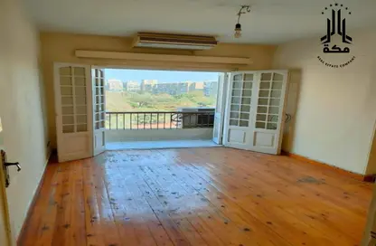 Office Space - 3 Bedrooms - 2 Bathrooms for rent in Salah Salem St. - Roxy - Heliopolis - Masr El Gedida - Cairo