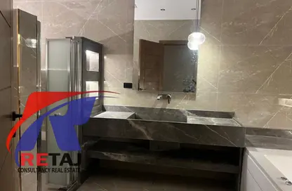 Apartment - 3 Bedrooms - 3 Bathrooms for rent in Sayed Darwish St. - Al Narges 7 - Al Narges - New Cairo City - Cairo