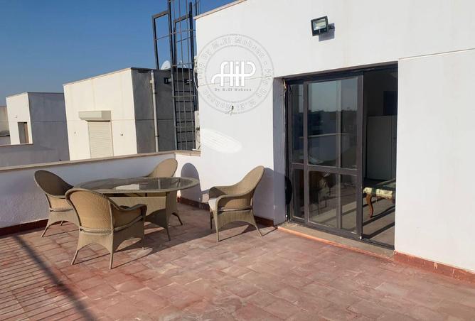 70825161 - Property Image 2