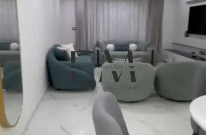 شقة - 3 غرف نوم - 2 حمامات للايجار في جاليريا  مون فالى - المستثمرين الجنوبية - مدينة القاهرة الجديدة - القاهرة