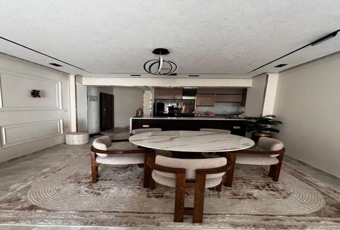 81297339 - Property Image 3
