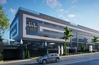 محل تجاري - استوديو - 4 حمامات للبيع في لايف فيو - كمبوندات الشروق - مدينة الشروق - القاهرة