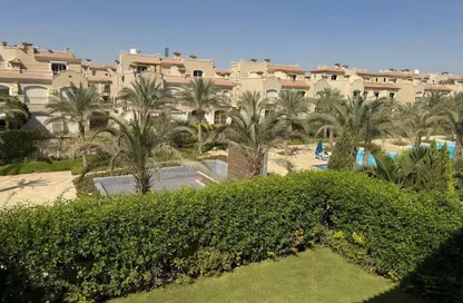 منزل مزدوج - 4 غرف نوم - 5 حمامات للبيع في الباتيو 5 ايست - الباتيو - كمبوندات الشروق - مدينة الشروق - القاهرة