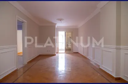 Apartment - 3 Bedrooms - 3 Bathrooms for sale in Kafr Abdo St. - Kafr Abdo - Roushdy - Hay Sharq - Alexandria