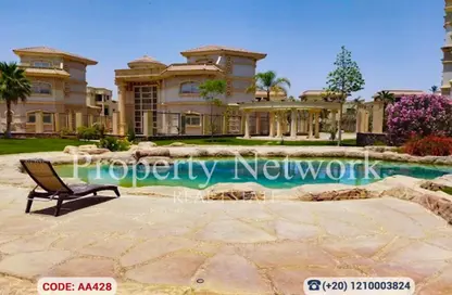 فيلا - 6 غرف نوم - 8 حمامات للايجار في رويال لاجون - المستثمرين الشمالية - مدينة القاهرة الجديدة - القاهرة