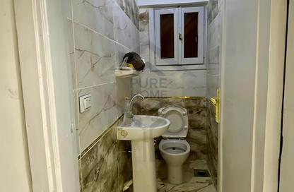 Apartment - 3 Bedrooms - 1 Bathroom for sale in Abo Qir St - Laurent - Hay Sharq - Alexandria