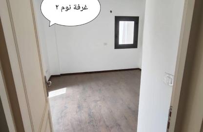شقة - 2 غرف نوم - 1 حمام للبيع في B8 - مدينتي - القاهرة