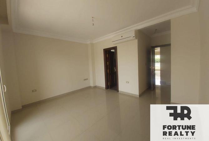 63392093 - صورة العقار 3