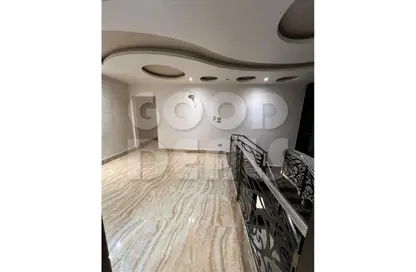 دوبلكس - 3 غرف نوم - 3 حمامات للبيع في الشطر العاشر - زهراء المعادي - حي المعادي - القاهرة