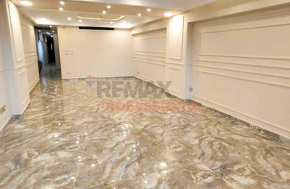 شقة - 3 - 3 للإيجار في شارع زكي رجب - سموحة - حي شرق - الاسكندرية شقة - 3 - 3 للإيجار في شارع زكي رجب - سموحة - حي شرق - الاسكندرية