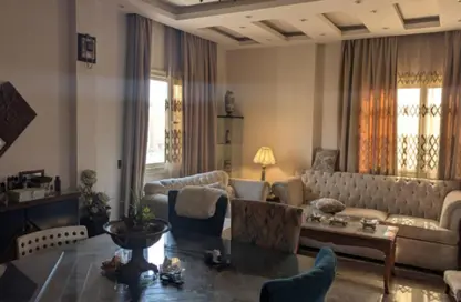 Apartment - 4 Bedrooms - 4 Bathrooms for sale in Al Arqam Ibn Abi Al Arqam St. - El Mearag City - Zahraa El Maadi - Hay El Maadi - Cairo