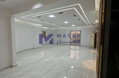 Apartment - 3 Bedrooms - 3 Bathrooms for sale in Street 17 - District 5 - The 5th Settlement - New Cairo City - Cairo Apartment - 3 Bedrooms - 3 Bathrooms for sale in Street 17 - District 5 - The 5th Settlement - New Cairo City - Cairo