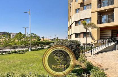 Apartment - 2 Bedrooms - 2 Bathrooms for sale in Al Maqsad - New Capital Compounds - New Capital City - Cairo